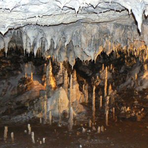 Snejanka cave